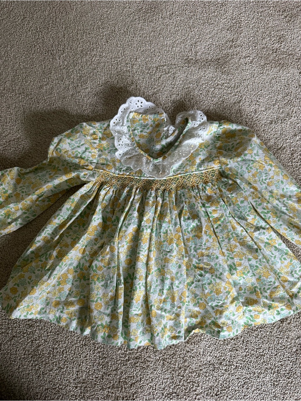 Classic Floral Smocked Girls' Long-Sleeve Blouse - Yellow & Green